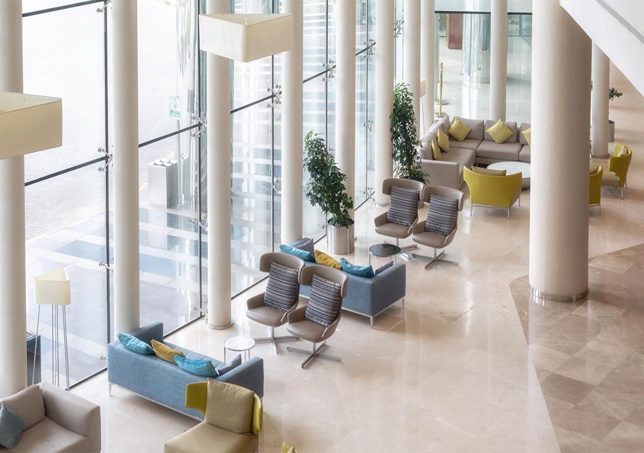 Holiday Suites Al Azizia 메카 외부 사진 The hotel lobby