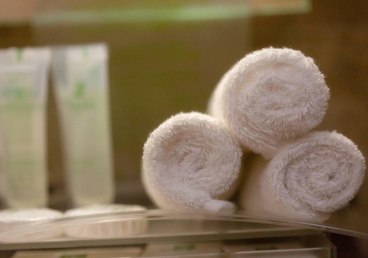Holiday Suites Al Azizia 메카 외부 사진 Cotton towels